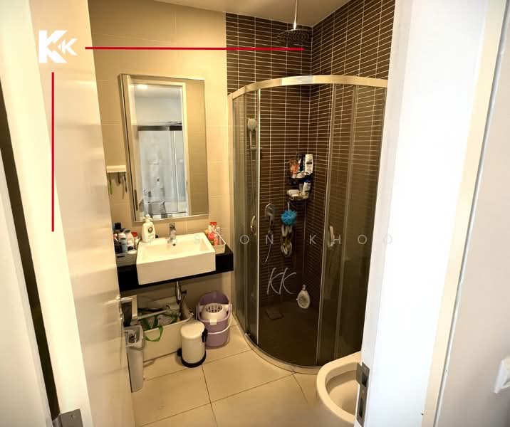 Service Residence for Sale at The Sentral Suites - Kingston Khoo - Bathroom - PropertyGuru.com.my