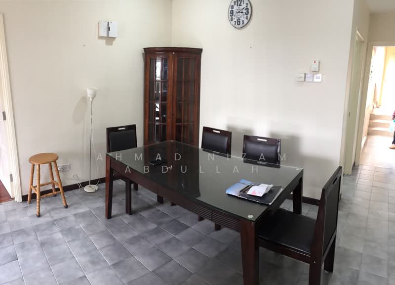 Bangsar Indah untuk Untuk Disewa - RM 2,500 /bulan, Mac 2026 - Dining Room - PropertyGuru.com.my