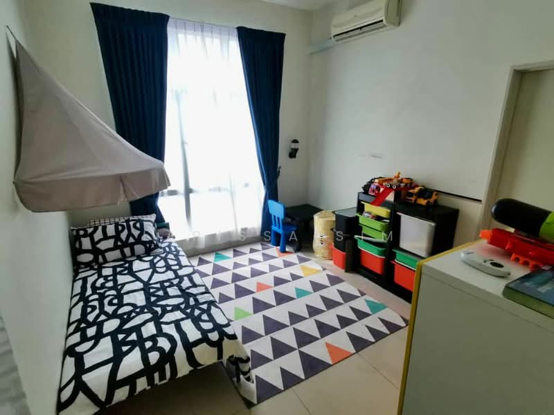 Taman Pulai Hijauan untuk Untuk Dijual - RM 668,000, Apr 2026 - Bedroom - PropertyGuru.com.my