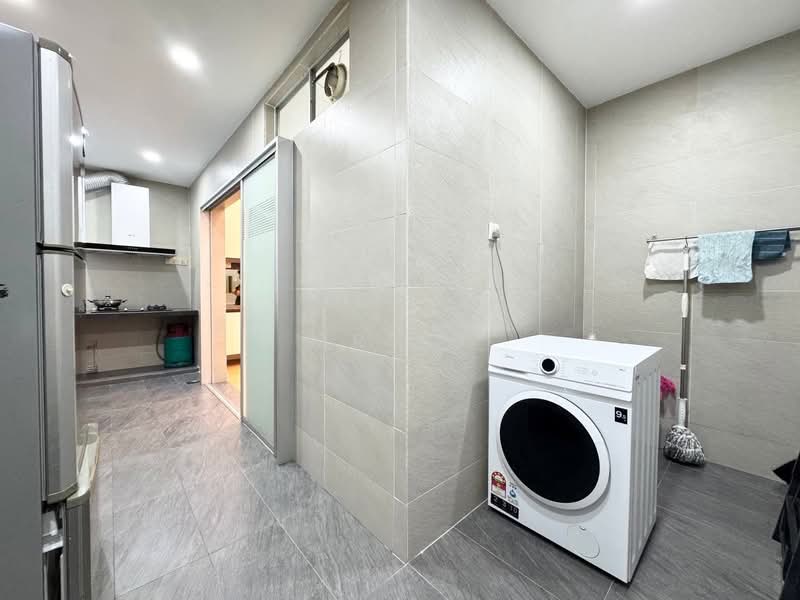 2-storey Terraced House for Rent in Johor Bahru (Johor) - Mr Lu - Kitchen - PropertyGuru.com.my