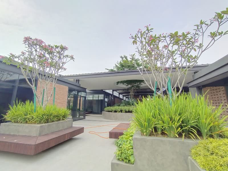 Shop / Office for Sale in Taman Sains Selangor (Kota Damansara) - Aidan Lay - Exterior - PropertyGuru.com.my