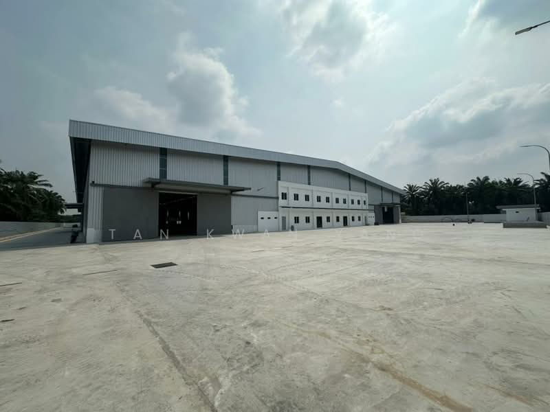 Factory for Rent in Telok Panglima Garang (Selangor) - Tan Kwan Yang - Exterior - PropertyGuru.com.my