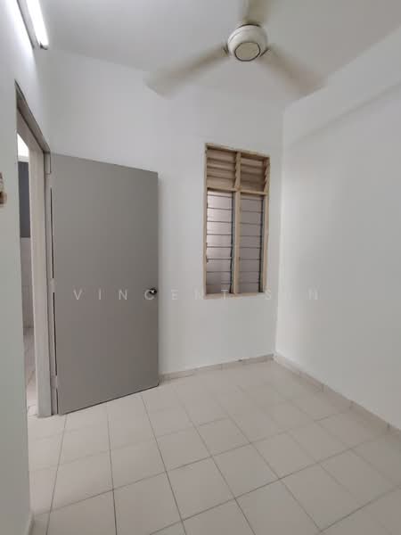 Apartment for Rent at Pangsapuri Lagoon Perdana - Vincent Sin - Interior - PropertyGuru.com.my