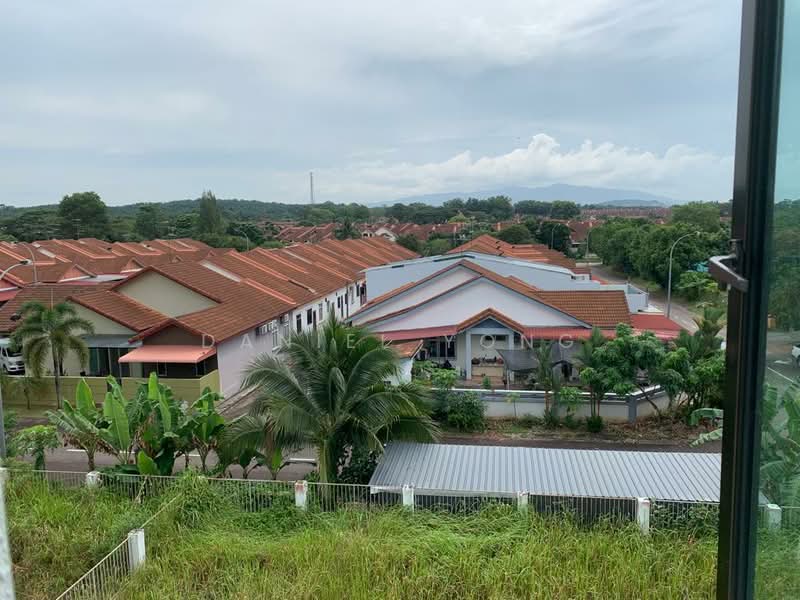 Cluster House for Sale in Mutiara Rini (Skudai) - Daniel Yong - Exterior - PropertyGuru.com.my