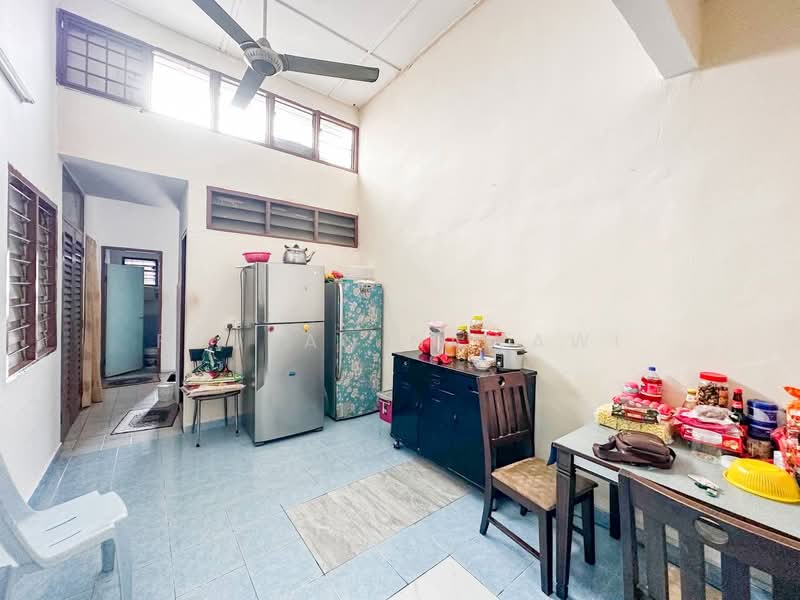 1-storey Terraced House for Sale in Taman Bukit Kuchai (Bandar Kinrara) - Fauran Nawawi - PropertyGuru.com.my