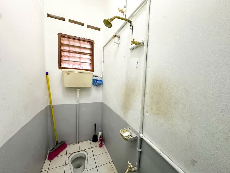 1-storey Terraced House for Sale in Taman Bukit Kuchai (Bandar Kinrara) - Fauran Nawawi - PropertyGuru.com.my