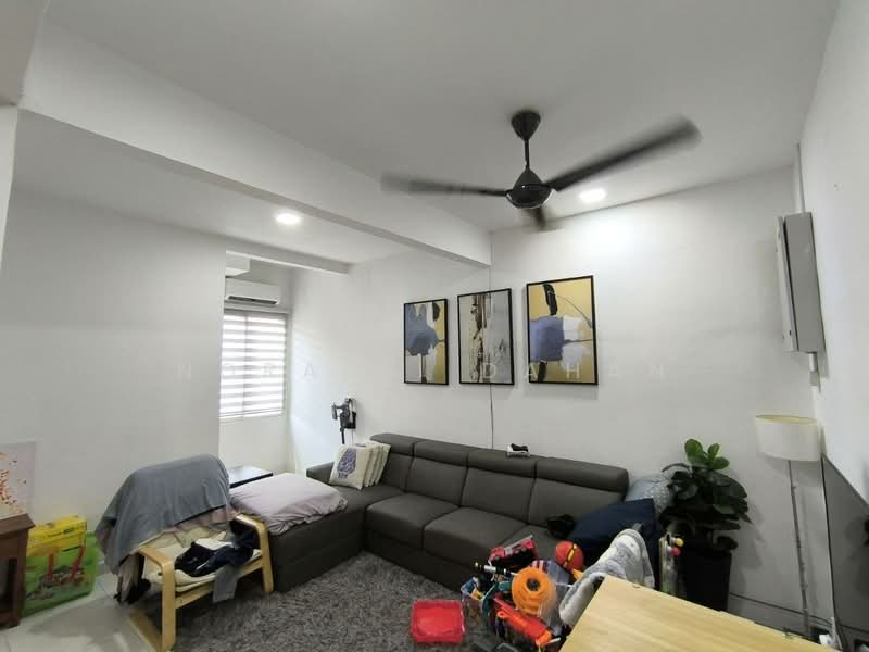 Taman Kantan Permata untuk Untuk Dijual - RM 770,000, Apr 2026 - Living Room - PropertyGuru.com.my