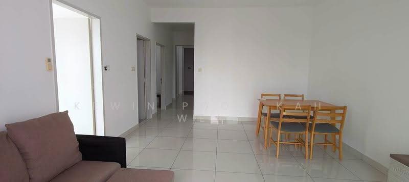 Service Residence for Sale at Court 28 - Kewin Poon Kah Wei - Living Room - PropertyGuru.com.my