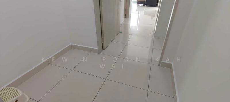 Service Residence for Sale at Court 28 - Kewin Poon Kah Wei - Corridor - PropertyGuru.com.my