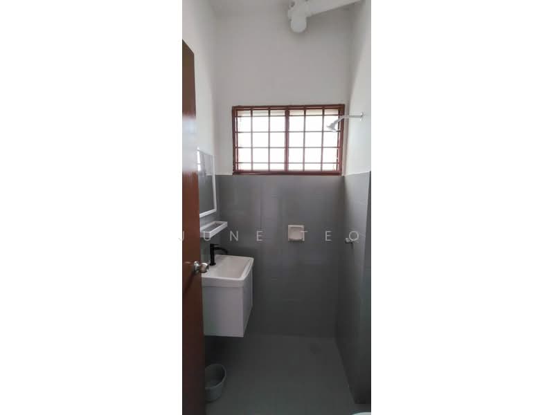 2-storey Terraced House for Rent in Bandar Seri Alam (Masai) - June Teo - Bathroom - PropertyGuru.com.my