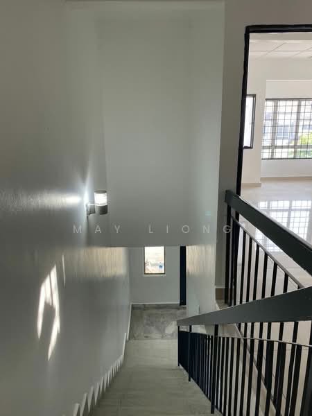 2.5-storey Terraced House for Sale in Bandar Country Homes (Rawang) - May Liong - PropertyGuru.com.my
