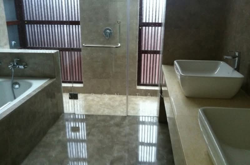 Semi-Detached House for Sale in Petaling Jaya (Selangor) - Aaron Tang - Bathroom - PropertyGuru.com.my
