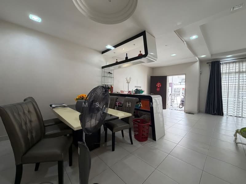 2-storey Terraced House for Sale in Horizon Hills (Iskandar Puteri (Nusajaya)) - Ms Tham - Dining Room - PropertyGuru.com.my