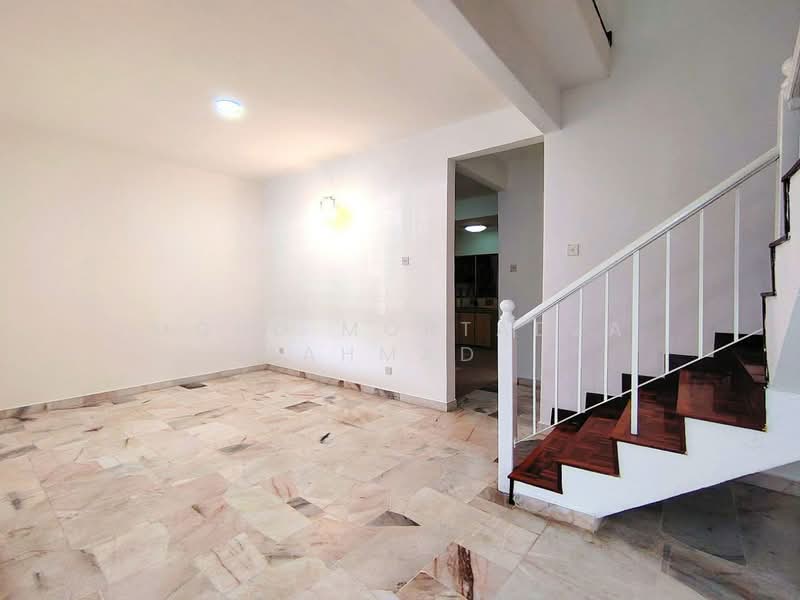 Rumah Teres 2 Tingkat untuk Dijual di Bandar Baru Bangi (Selangor) - Mohd Mortadza Ahmad - Living Room - PropertyGuru.com.my