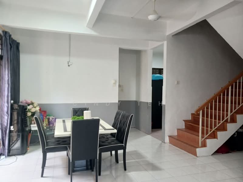 Semi-Detached House for Sale in Batu Ferringhi (Penang) - Cindy Teh - Dining Room - PropertyGuru.com.my