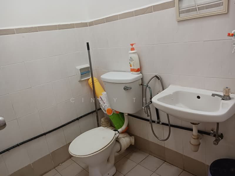 Semi-Detached House for Sale in Batu Ferringhi (Penang) - Cindy Teh - Bathroom - PropertyGuru.com.my