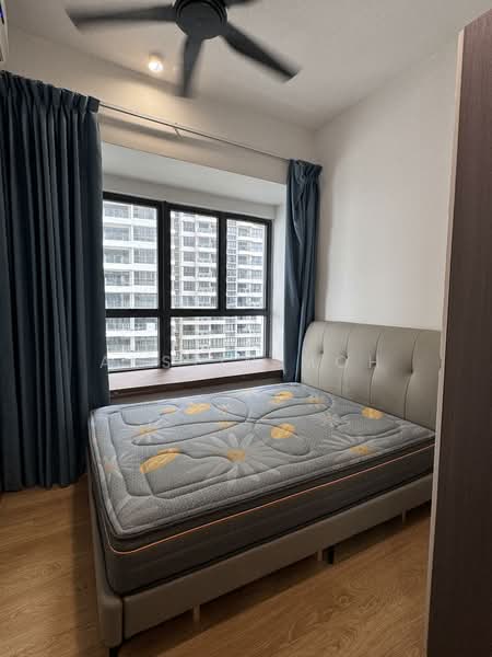 Condominium for Rent at Bay Point @ Country Garden Danga Bay - Austin Moh - Bedroom - PropertyGuru.com.my