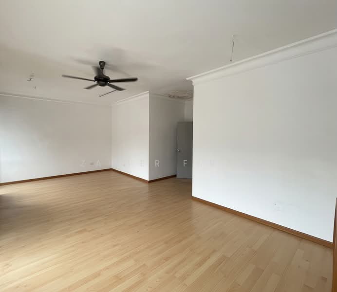 2-storey Terraced House for Sale in Bandar Bukit Raja (Klang) - Zahier Firza - Living Room - PropertyGuru.com.my