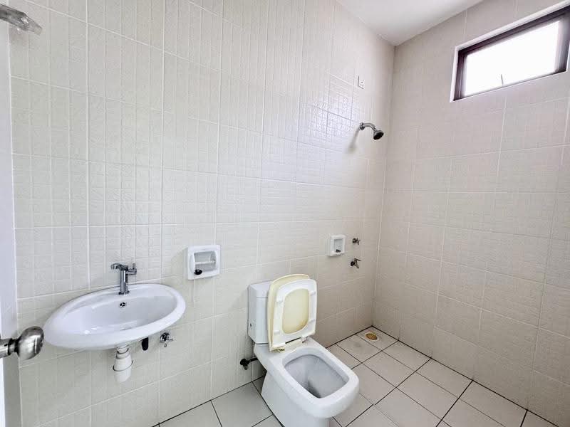 Banglo Pautan untuk Dijual di Bukit Indah (Iskandar Puteri (Nusajaya)) - Yik Tat - Bathroom - PropertyGuru.com.my