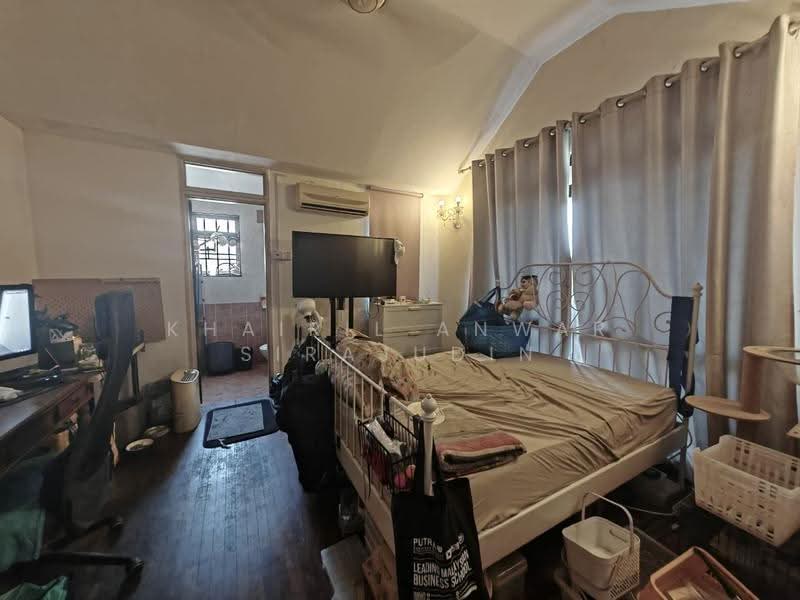 2-storey Terraced House for Sale in Bukit Jelutong (Shah Alam) - Khairil Anwar Sirajudin - Bedroom - PropertyGuru.com.my