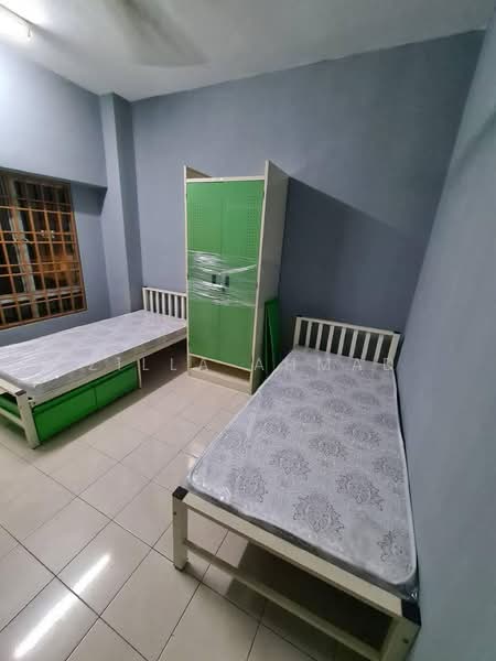 Apartment for Sale at Dataran Otomobil - Zilla Ahmad - Bedroom - PropertyGuru.com.my