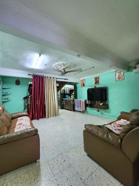 2-storey Terraced House for Sale in Taman Bukit Teratai (Ampang) - Hazeman Omar - Living Room - PropertyGuru.com.my