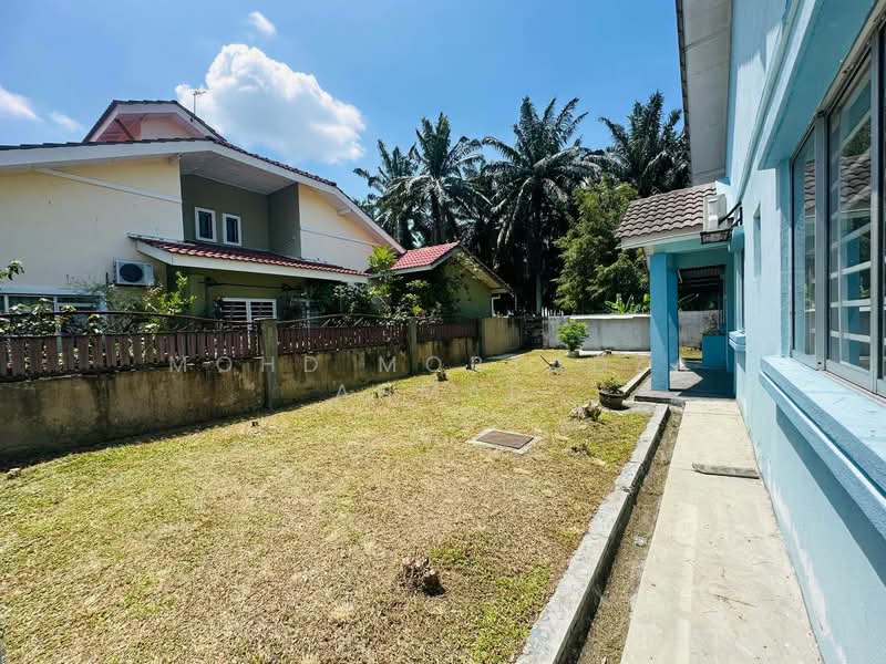 Semi-Detached House for Sale in Taman Indah Klia (Sepang) - Mohd Mortadza Ahmad - Exterior - PropertyGuru.com.my
