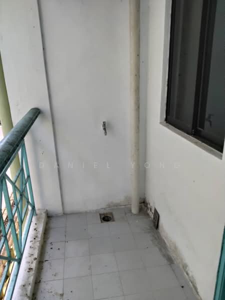 Apartment for Sale at Lily & Jasmine Apartment - Daniel Yong - Balcony - PropertyGuru.com.my