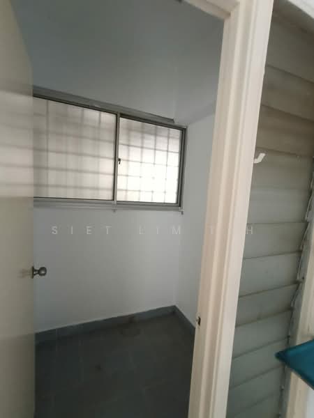 Apartment for Sale at Anjung Hijau (Greenfields) - Siet Lim Teh - Interior - PropertyGuru.com.my