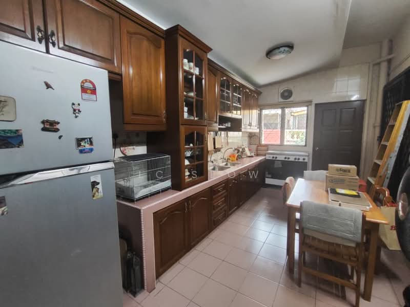 Semi-Detached House for Sale in SS3 (Petaling Jaya) - LC Seow - Kitchen - PropertyGuru.com.my