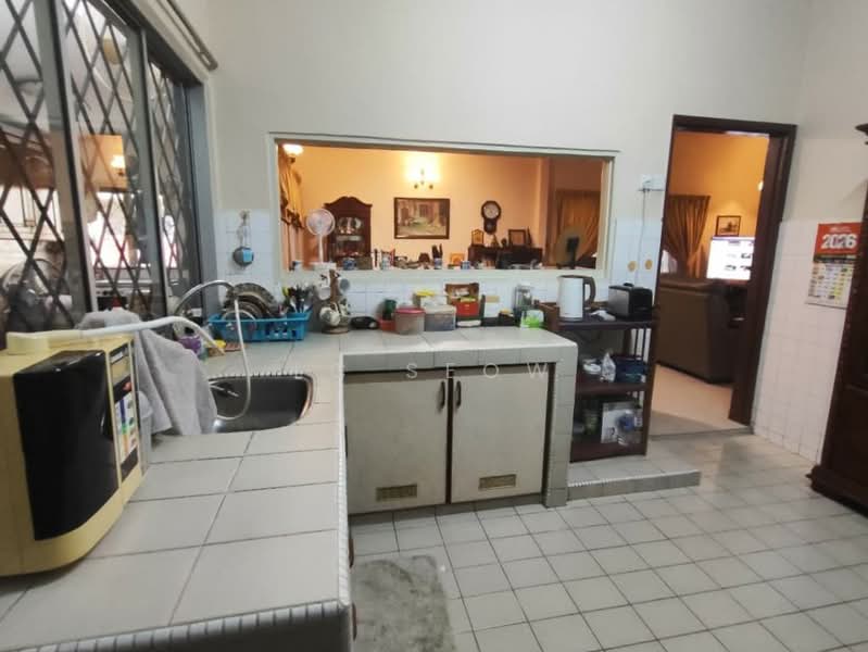 Semi-Detached House for Sale in SS3 (Petaling Jaya) - LC Seow - Kitchen - PropertyGuru.com.my