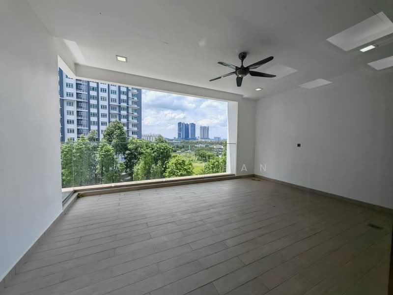 Semi-Detached House for Rent in 16 Sierra (Puchong) - Alan Chan - Balcony - PropertyGuru.com.my