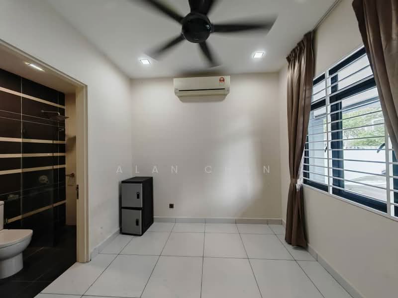 Semi-Detached House for Rent in 16 Sierra (Puchong) - Alan Chan - Bathroom - PropertyGuru.com.my