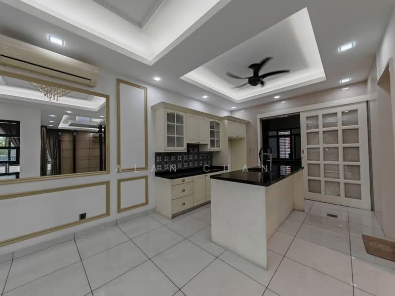Semi-Detached House for Rent in 16 Sierra (Puchong) - Alan Chan - Kitchen - PropertyGuru.com.my