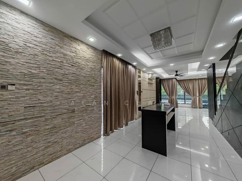 Semi-Detached House for Rent in 16 Sierra (Puchong) - Alan Chan - Living Room - PropertyGuru.com.my