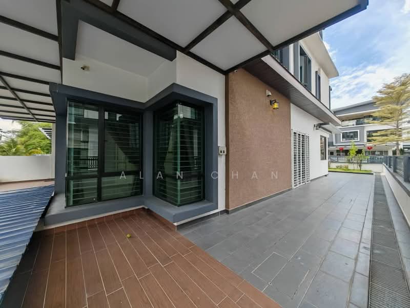 Semi-Detached House for Rent in 16 Sierra (Puchong) - Alan Chan - Exterior - PropertyGuru.com.my