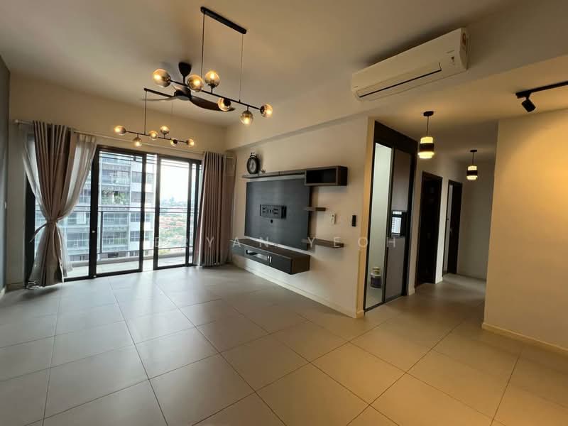 Service Residence for Sale at Seventeen Mall & Residences (Biji Living) - Bryan Yeoh - Living Room - PropertyGuru.com.my