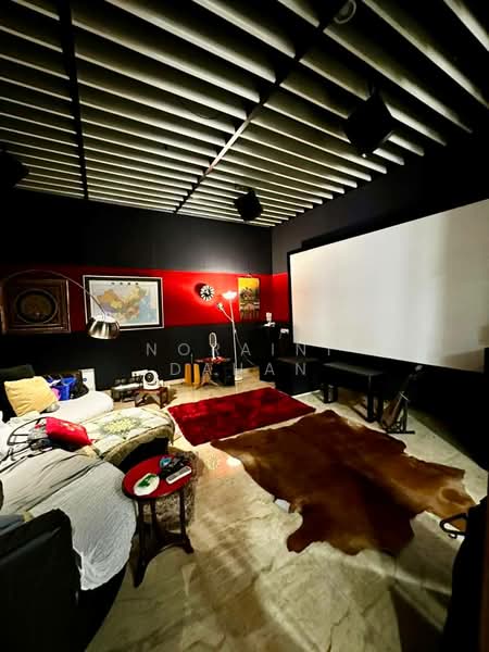 Rumah Banglo untuk Dijual di Petaling Jaya (Selangor) - Noraini Dahan - Living Room - PropertyGuru.com.my