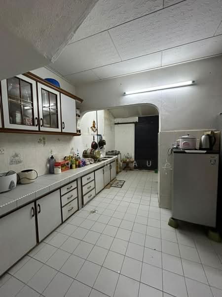 Ipoh fairpark park fully furnished 3 storey house for rent untuk Untuk Disewa - RM 1,700 /bulan, Mac 2026 - PropertyGuru.com.my