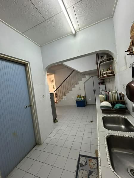 Ipoh fairpark park fully furnished 3 storey house for rent untuk Untuk Disewa - RM 1,700 /bulan, Mac 2026 - PropertyGuru.com.my