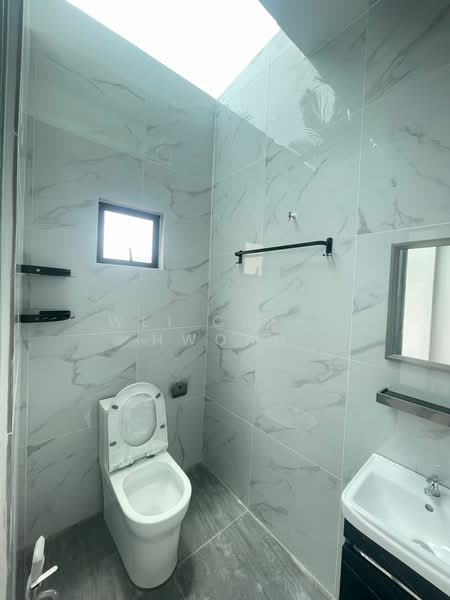 Semi-Detached House for Rent in Taman Mutiara Indah (Puchong) - Wei Chiat Hwong - Bathroom - PropertyGuru.com.my