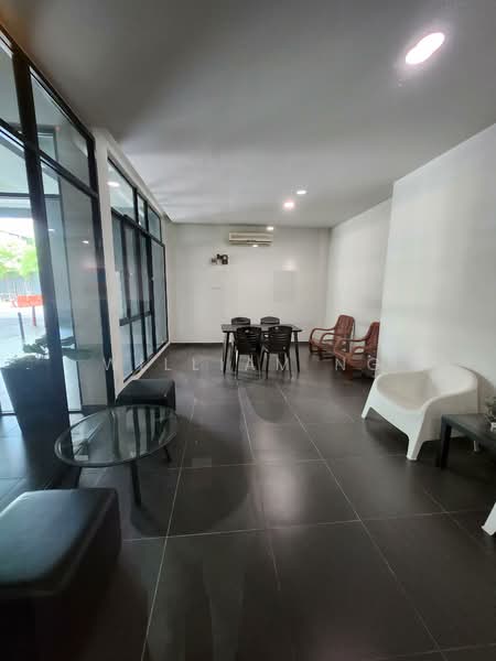 For Rent - One Maxim