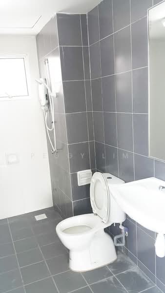Service Residence for Sale at The Arc - Peggy Lim - Bathroom - PropertyGuru.com.my