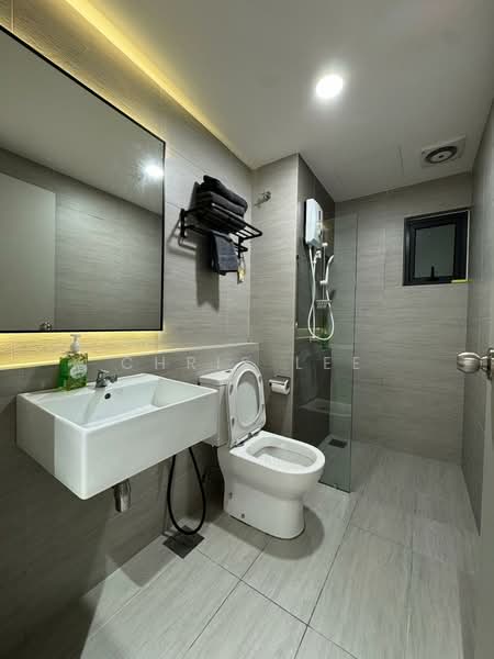Service Residence for Rent at Maya Bay Residences @ Gamuda Cove - Chris Lee - Bathroom - PropertyGuru.com.my