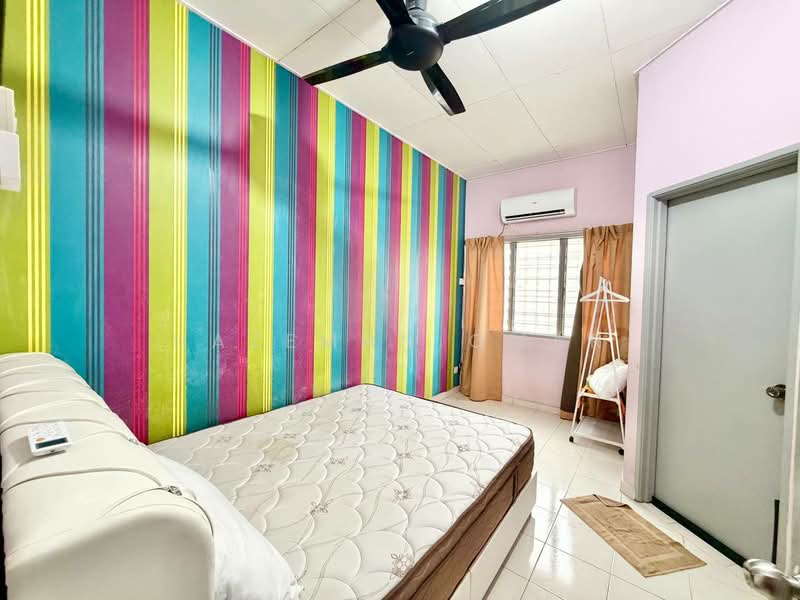 2-storey Terraced House for Sale in Saujana Utama (Selangor) - Hazeman Omar - Bedroom - PropertyGuru.com.my