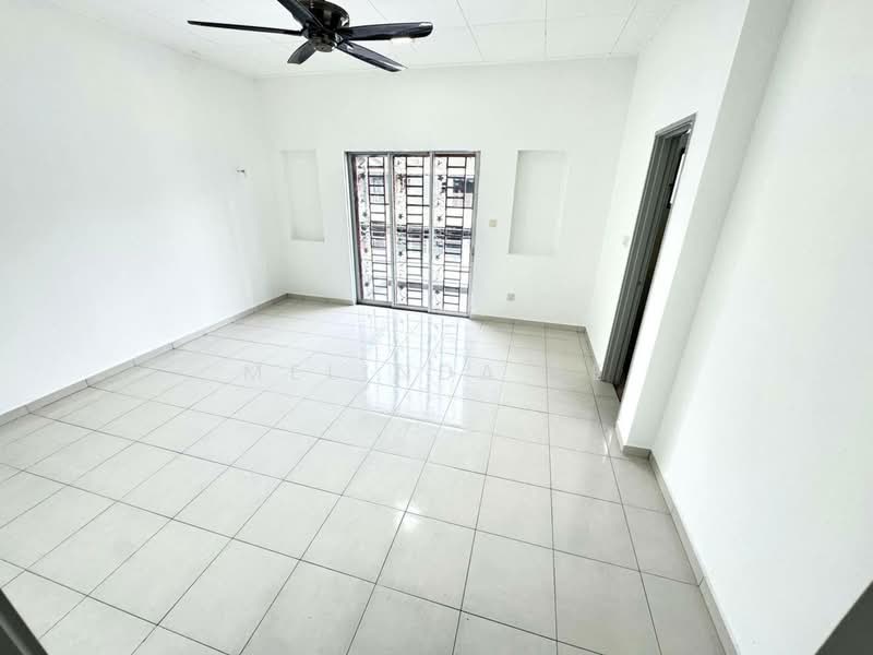 2-storey Terraced House for Sale in Nusa Bayu (Iskandar Puteri (Nusajaya)) - Melinda Ee - Living Room - PropertyGuru.com.my