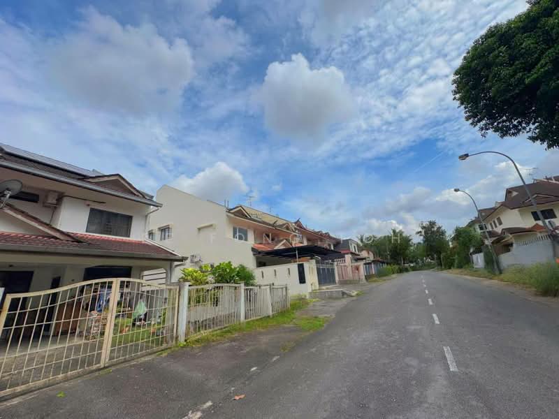 2-storey Terraced House for Sale in Taman Mount Austin (Tebrau) - Ee Fong Toh - Exterior - PropertyGuru.com.my
