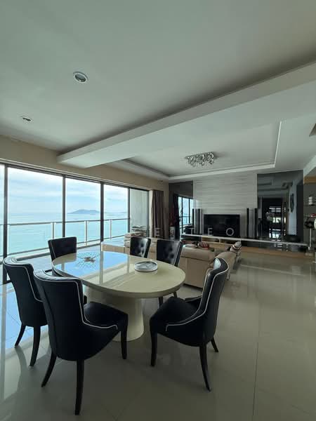 Condominium for Rent at The Peak Vista - Grace Teo - Living Room - PropertyGuru.com.my
