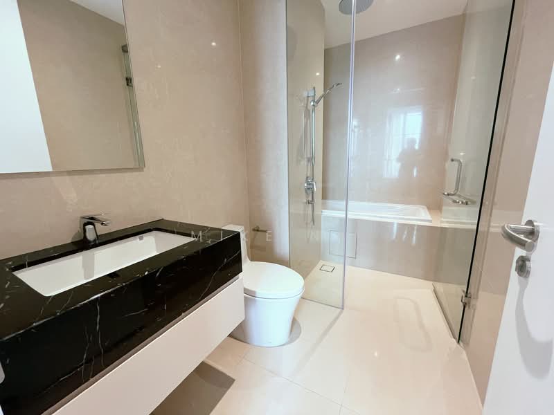 Service Residence for Rent at Pavilion Ceylon Hill - Mike Na - Bathroom - PropertyGuru.com.my