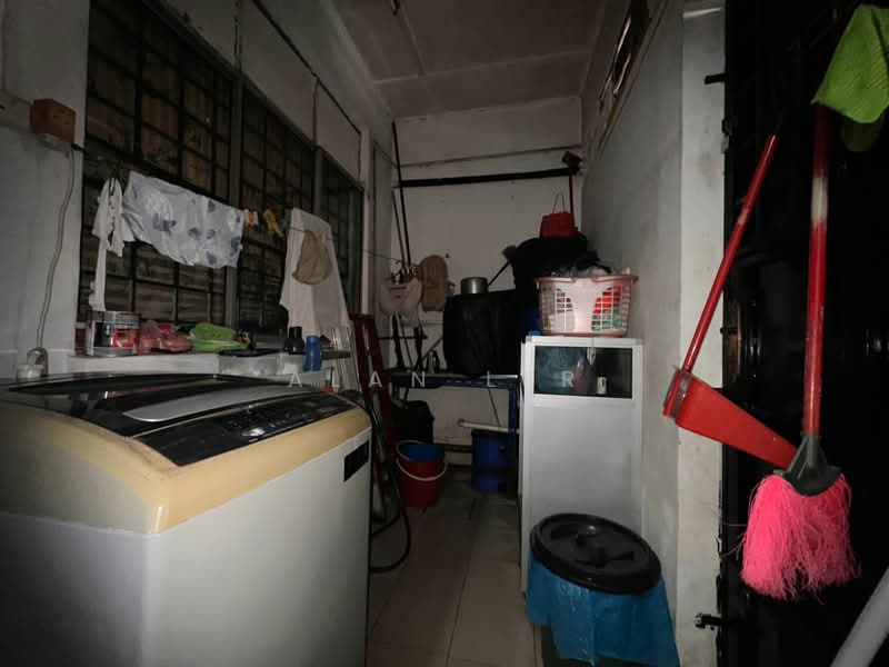 1-storey Terraced House for Sale in Taman Universiti (Skudai) - Alan Ler - Interior - PropertyGuru.com.my